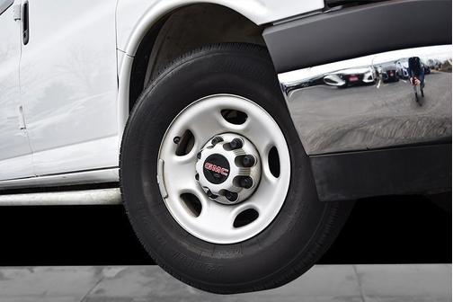 2024 GMC Savana 2500 Work Van