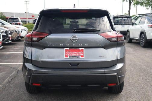 Gun Metallic 2025 Nissan Rogue SV