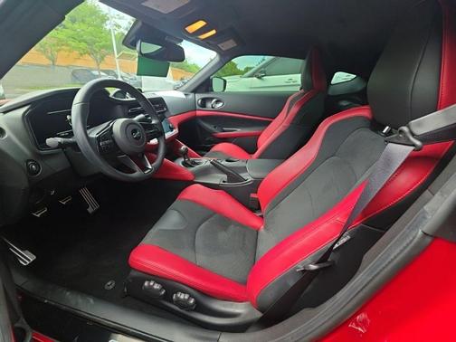 Super Black 2025 Nissan Z Performance