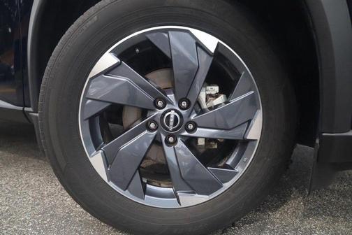 Deep Ocean Blue 2025 Nissan Rogue SV