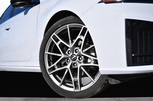 2024 Nissan Altima 2.0 SR