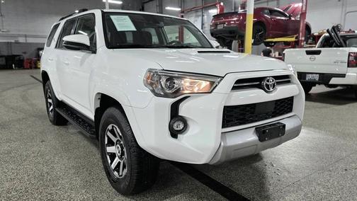 2024 Toyota 4Runner TRD Off Road