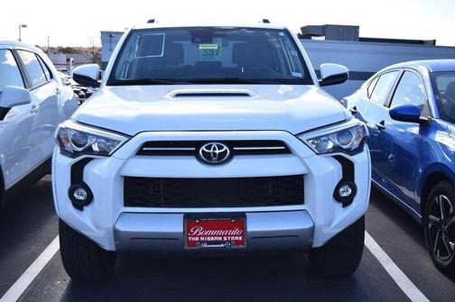 2024 Toyota 4Runner TRD Off Road