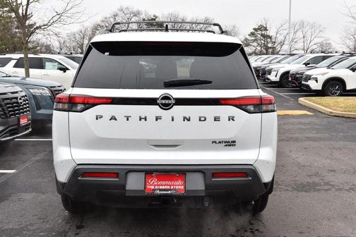 2026 Nissan Pathfinder Platinum