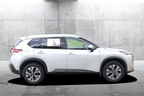 Brilliant Silver Metallic 2021 Nissan Rogue SV