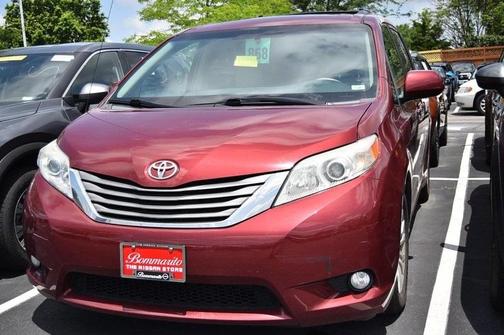 2014 Toyota Sienna XLE