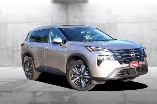 Champagne Silver 2025 Nissan Rogue SL