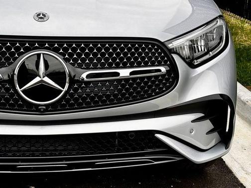 2025 Mercedes-Benz GLC 300 Base 4MATIC