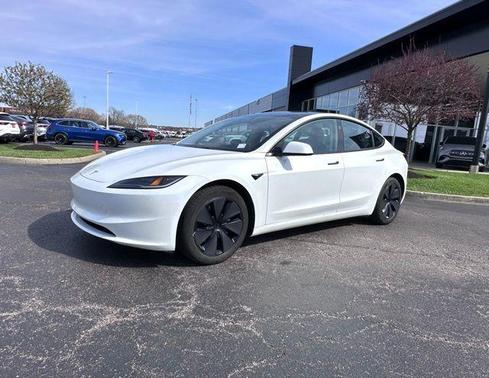 Pearl White Multi 2024 Tesla Model 3 Base