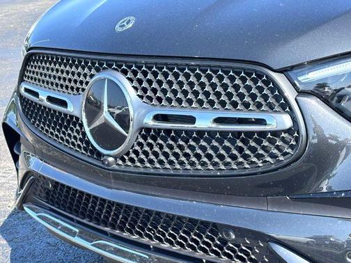 2025 Mercedes-Benz GLC 350e Base 4MATIC