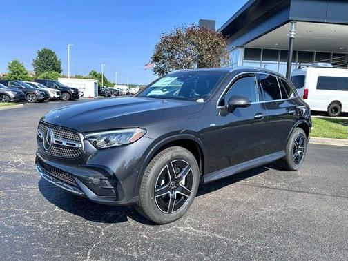 2025 Mercedes-Benz GLC 350e Base 4MATIC