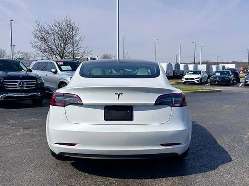 Pearl White Multi 2023 Tesla Model 3 Base
