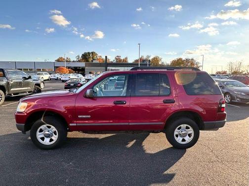2006 Ford Explorer XLS