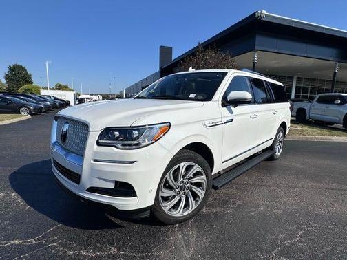 2024 Lincoln Navigator L Reserve