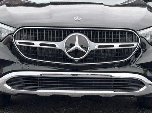 2025 Mercedes-Benz GLC 350e Base 4MATIC