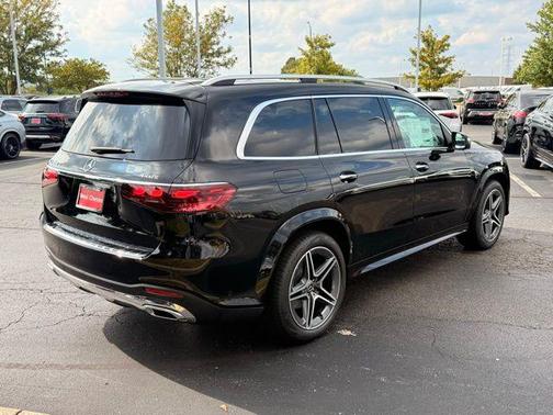 2026 Mercedes-Benz GLS 450