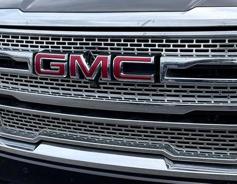 Onyx Black 2023 GMC Yukon SLT