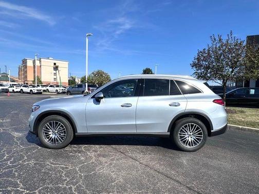 2026 Mercedes-Benz GLC 300 Base 4MATIC