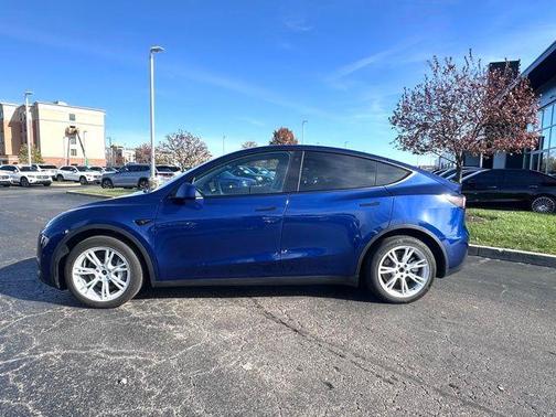 2022 Tesla Model Y Long Range