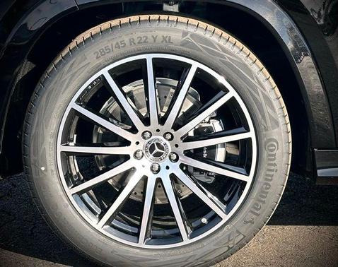 2025 Mercedes-Benz GLS 450 4MATIC
