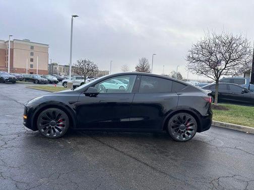 2022 Tesla Model Y Performance