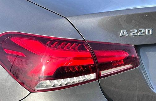 2020 Mercedes-Benz A-Class A 220 4MATIC