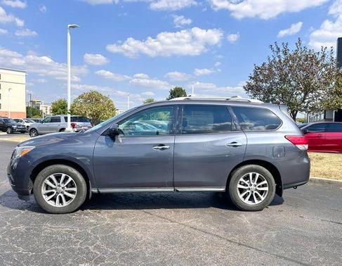 2014 Nissan Pathfinder SV