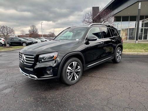 2026 Mercedes-Benz GLB 250 Base 4MATIC