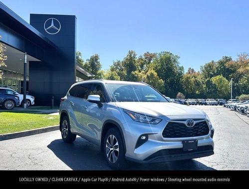 2020 Toyota Highlander XLE