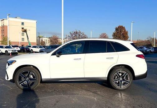 Polar White 2026 Mercedes-Benz GLC 300 Base 4MATIC