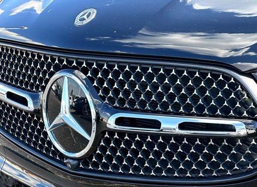 2025 Mercedes-Benz GLC 300 Base 4MATIC