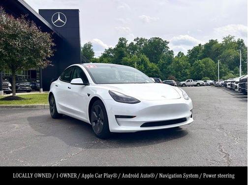 Pearl White Multi 2023 Tesla Model 3 Base