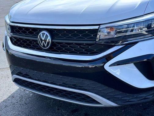 2022 Volkswagen Taos 1.5T S