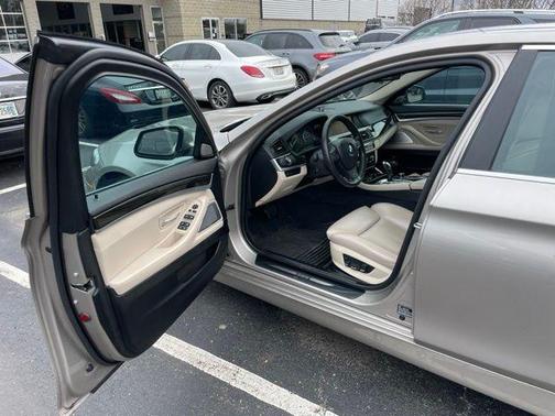 2013 BMW 550 i xDrive