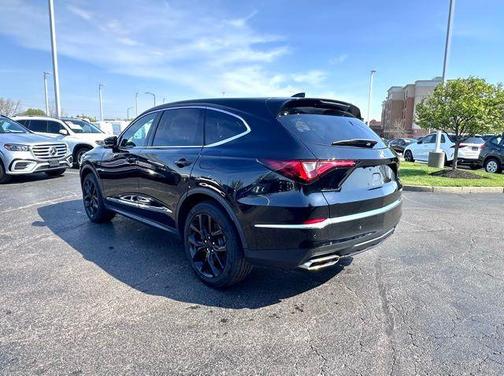 Majestic Black Pearl 2022 Acura MDX Technology