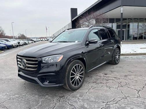 2025 Mercedes-Benz GLS 450 4MATIC
