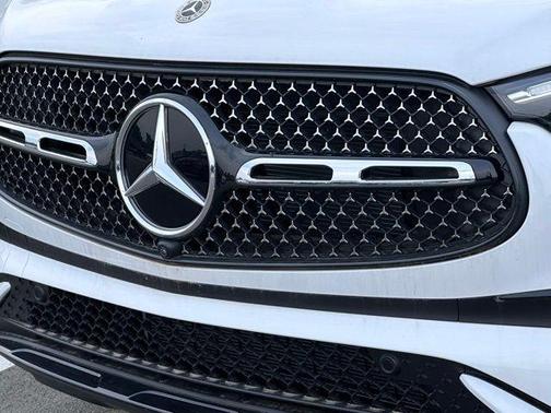 2025 Mercedes-Benz GLC 300 Base 4MATIC