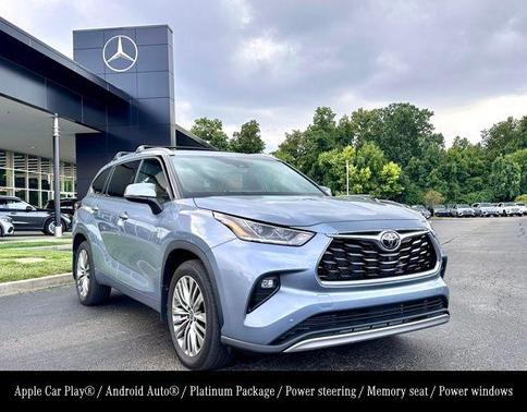 2022 Toyota Highlander Platinum