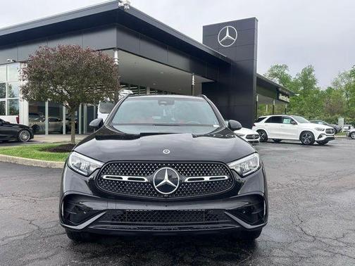 2025 Mercedes-Benz GLC 350e Base 4MATIC