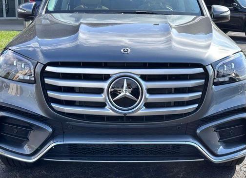 2026 Mercedes-Benz GLS 450