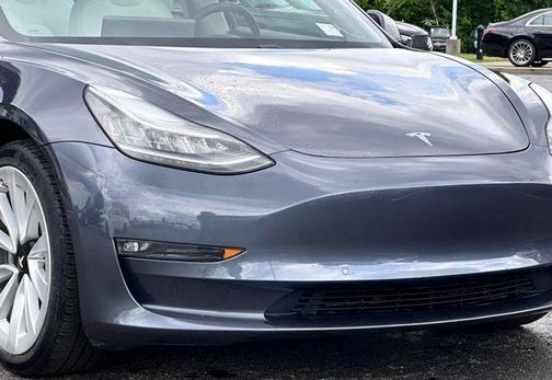 Midnight Silver Metallic 2021 Tesla Model 3 Long Range