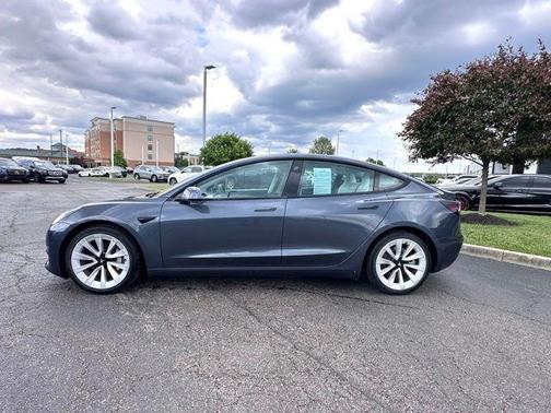Midnight Silver Metallic 2021 Tesla Model 3 Long Range