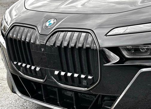 2024 BMW 760 760i xDrive