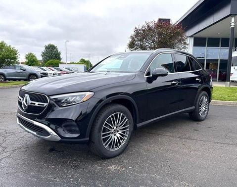 2025 Mercedes-Benz GLC 300 Base 4MATIC