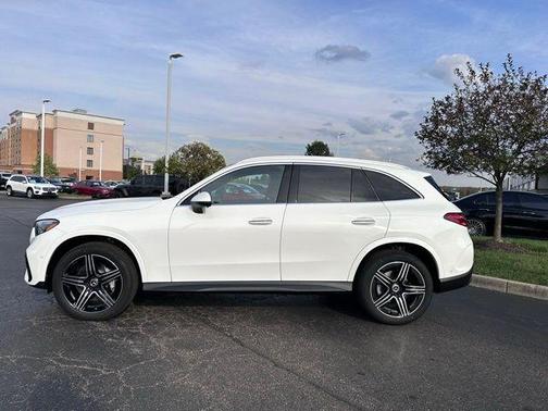 2026 Mercedes-Benz GLC 300 Base 4MATIC