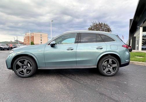 2025 Mercedes-Benz GLC 350e Base 4MATIC