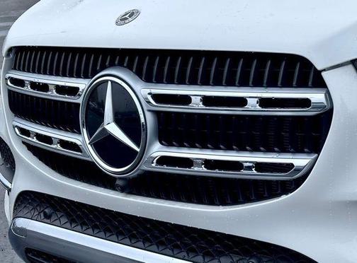 White 2026 Mercedes-Benz GLE 350 Base 4MATIC