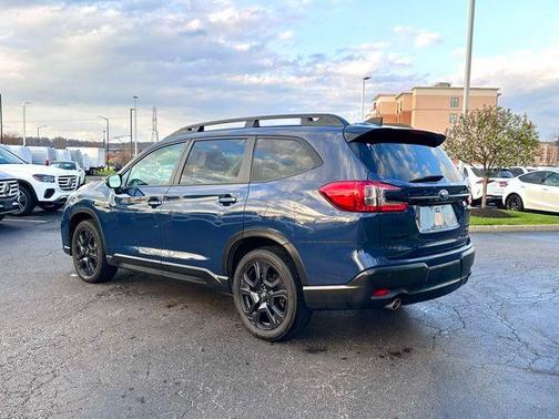 Cosmic Blue Pearl 2023 Subaru Ascent Onyx Edition