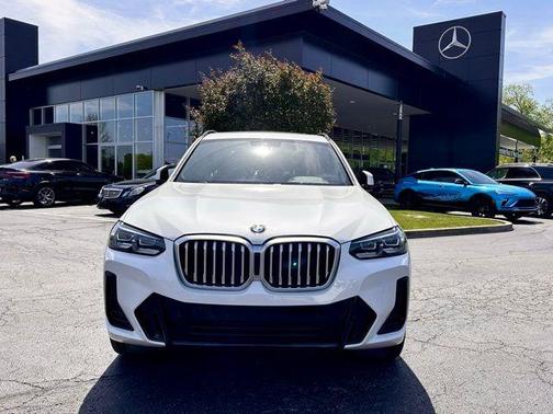 Mineral White Metallic 2022 BMW X3 xDrive30i