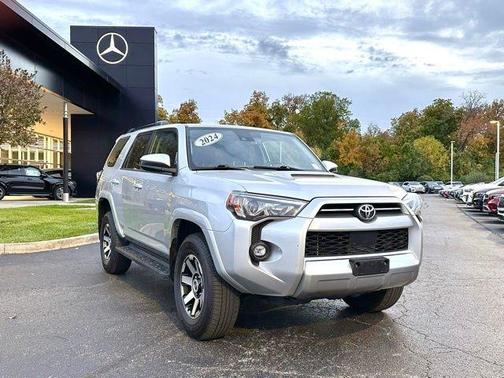 2024 Toyota 4Runner TRD Off Road